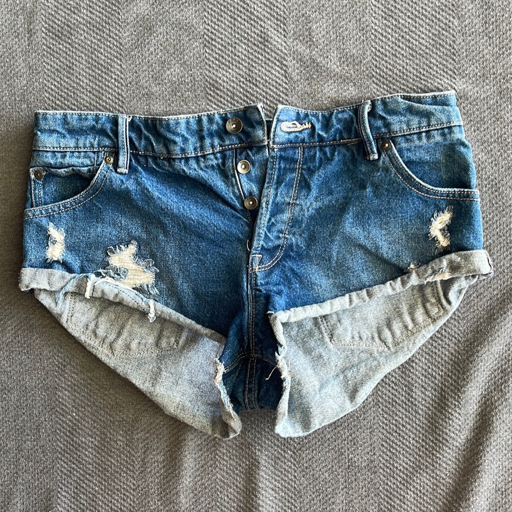 Roxy Denim Shorts Size 28